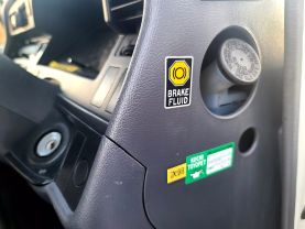 1995 TOYOTA HIACE COMMUTER VAN 3L DX