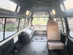 1995 TOYOTA HIACE COMMUTER VAN 3L DX