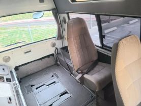 1995 TOYOTA HIACE COMMUTER VAN 3L DX