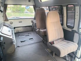 1995 TOYOTA HIACE COMMUTER VAN 3L DX