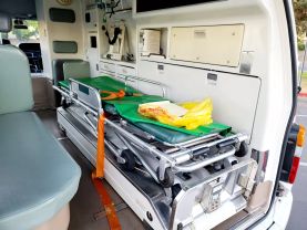 1996 TOYOTA HIACE COMMUTER VAN 1UZ-FE HIMEDIC AMBULANCE