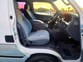 1994 TOYOTA HIACE VAN 2RZ-E SUPER CUSTOM