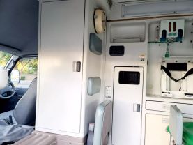 1996 TOYOTA HIACE COMMUTER VAN 1UZ-FE HIMEDIC AMBULANCE
