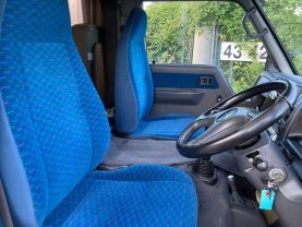 1996 TOYOTA HIACE CAMPER 3L LAIKA