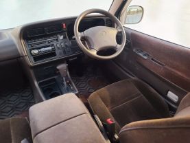 1995 TOYOTA HIACE VAN 1KZ-TE SUPER CUSTOM LIMITED