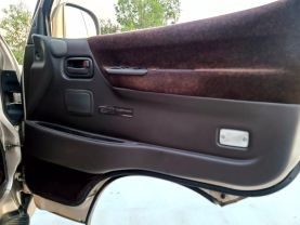 1995 TOYOTA HIACE VAN 1KZ-TE SUPER CUSTOM LIMITED