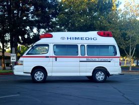 1996 TOYOTA HIACE COMMUTER VAN 1UZ-FE HIMEDIC AMBULANCE