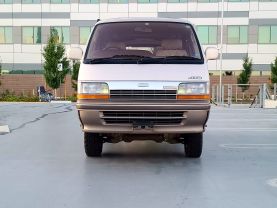 1993 TOYOTA HIACE VAN 3L SUPER CUSTOM LIMITED