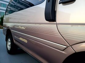 1995 TOYOTA HIACE VAN 1KZ-TE SUPER CUSTOM LIMITED