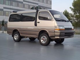 1993 TOYOTA HIACE VAN 3L SUPER CUSTOM LIMITED