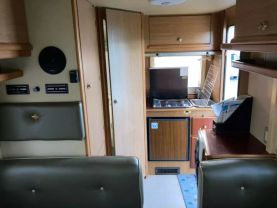 1996 TOYOTA HIACE CAMPER 3L LAIKA