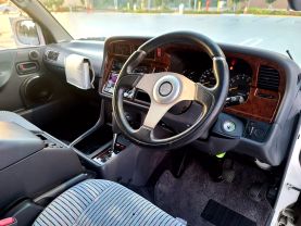 1994 TOYOTA HIACE VAN 2RZ-E SUPER CUSTOM