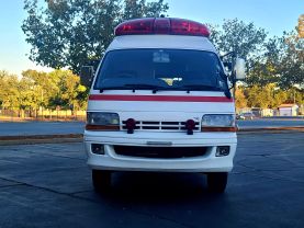 1996 TOYOTA HIACE COMMUTER VAN 1UZ-FE HIMEDIC AMBULANCE