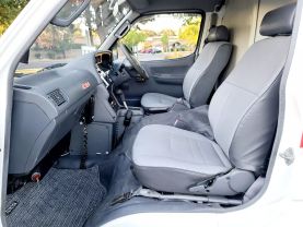1996 TOYOTA HIACE COMMUTER VAN 1UZ-FE HIMEDIC AMBULANCE