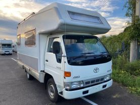 1996 TOYOTA HIACE CAMPER 3L LAIKA