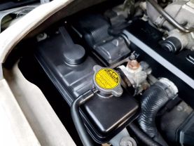 1996 TOYOTA HIACE COMMUTER VAN 1UZ-FE HIMEDIC AMBULANCE