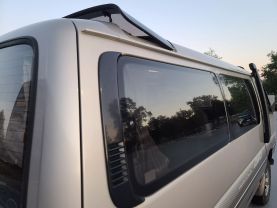 1993 TOYOTA HIACE VAN 3L SUPER CUSTOM LIMITED