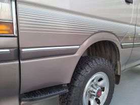 1993 TOYOTA HIACE VAN 3L SUPER CUSTOM LIMITED