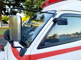 1996 TOYOTA HIACE COMMUTER VAN 1UZ-FE HIMEDIC AMBULANCE