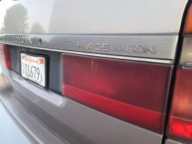 1993 TOYOTA HIACE VAN 3L SUPER CUSTOM LIMITED