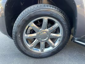Used 2011 GMC YUKON XL 1500 SUV V8, FLEX FUEL, 6.2 LITER DENALI SPORT UTILITY 4D - LA Auto Star located in Virginia Beach, VA