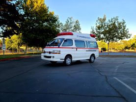 1996 TOYOTA HIACE COMMUTER VAN 1UZ-FE HIMEDIC AMBULANCE