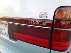 1994 TOYOTA HIACE VAN 2RZ-E SUPER CUSTOM