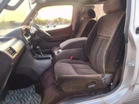 1995 TOYOTA HIACE VAN 1KZ-TE SUPER CUSTOM LIMITED