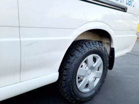 1996 TOYOTA HIACE COMMUTER VAN 1UZ-FE HIMEDIC AMBULANCE