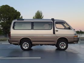 1993 TOYOTA HIACE VAN 3L SUPER CUSTOM LIMITED