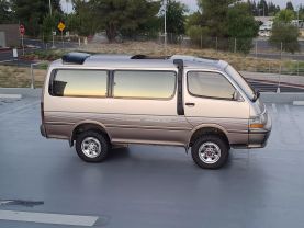1993 TOYOTA HIACE VAN 3L SUPER CUSTOM LIMITED