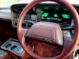 1993 TOYOTA HIACE VAN 3L SUPER CUSTOM LIMITED