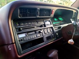1993 TOYOTA HIACE VAN 3L SUPER CUSTOM LIMITED