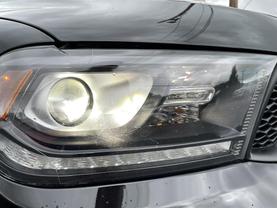 2019 DODGE DURANGO SUV V8, HEMI, MDS, 6.4 LITER SRT SPORT UTILITY 4D - LA Auto Star