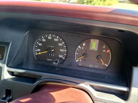 1993 TOYOTA HIACE COMMUTER VAN 3L AMBULANCE