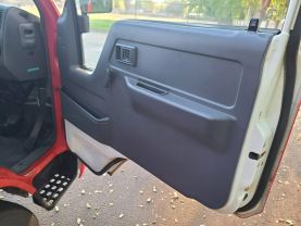 1996 TOYOTA DYNA TRUCK 3L FIRE TRUCK