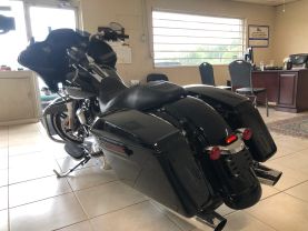 2019 Harley Davison Road Glide - - Image 6