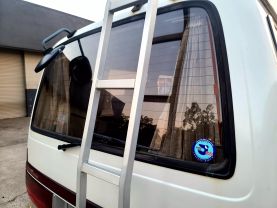 1994 TOYOTA HIACE VAN 1KZ-TE SUPER CUSTOM LIMITED
