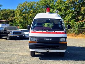 1993 TOYOTA HIACE COMMUTER VAN 3L AMBULANCE
