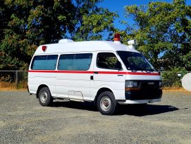 1993 TOYOTA HIACE COMMUTER VAN 3L AMBULANCE