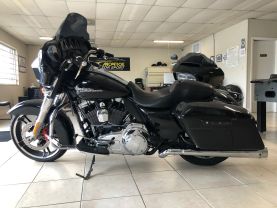 2015 Harley Davison Flhx Street Glide - - Image 13