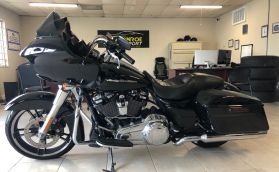 2019 Harley Davison Road Glide - - Image 17