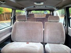 1996 TOYOTA HIACE VAN 2RZ-E LIVING SALOON EX