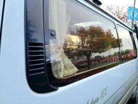 1996 TOYOTA HIACE VAN 2RZ-E LIVING SALOON EX