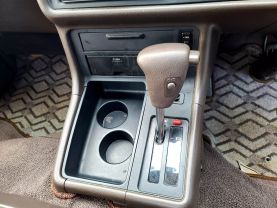 1996 TOYOTA HIACE VAN 2RZ-E LIVING SALOON EX