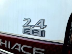 1996 TOYOTA HIACE VAN 2RZ-E LIVING SALOON EX