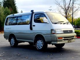 1996 TOYOTA HIACE VAN 2RZ-E LIVING SALOON EX