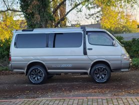 1996 TOYOTA HIACE VAN 1KZ-TE SUPER CUSTOM LIMITED