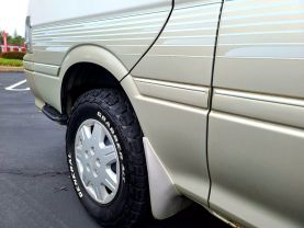 1996 TOYOTA HIACE VAN 2RZ-E LIVING SALOON EX