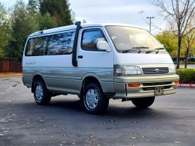 1996 TOYOTA HIACE VAN 2RZ-E LIVING SALOON EX